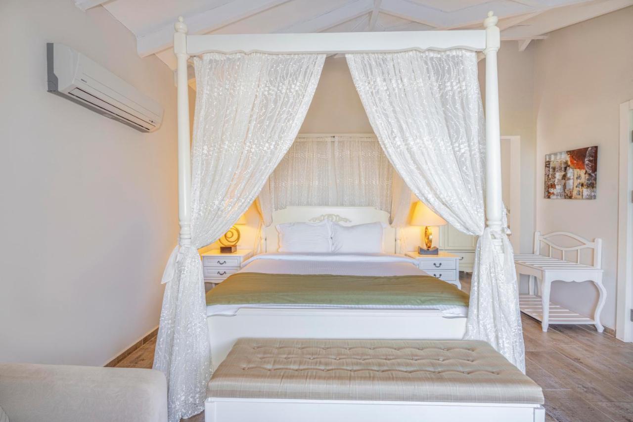 Alya Villa Butik Hotel Turunc Exterior photo