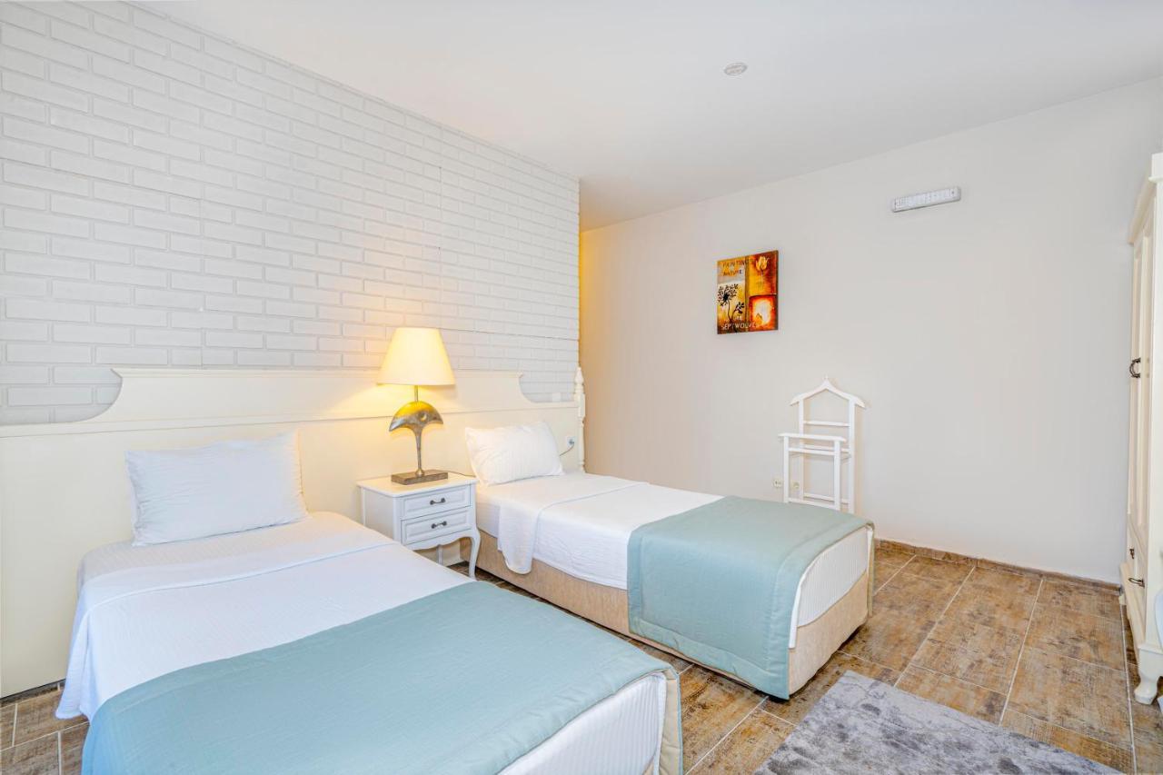 Alya Villa Butik Hotel Turunc Exterior photo